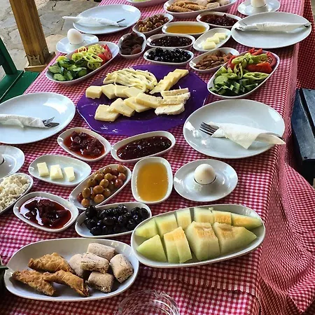 Kizilbuk Ahsap Evleri Tatil parkı Datça