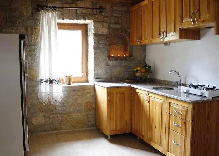 Kizilbuk Ahsap Evleri