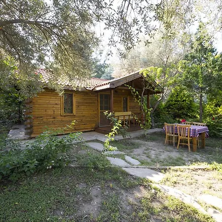 Ferienpark Kizilbuk Ahsap Evleri 3*