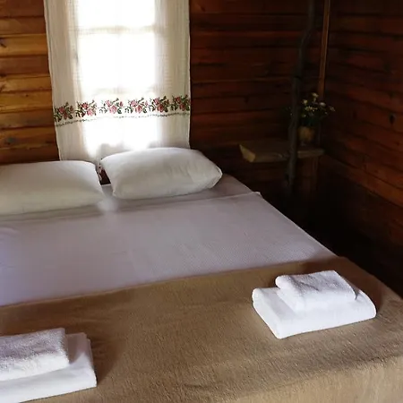 Kizilbuk Ahsap Evleri Tatil parkı Datça