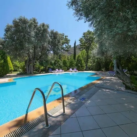 Tatil parkı Kizilbuk Ahsap Evleri 3*