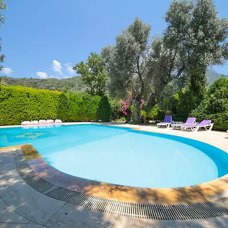 Kizilbuk Ahsap Evleri Datça