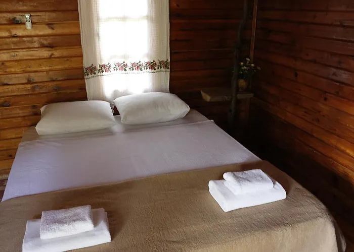 Kizilbuk Ahsap Evleri Tatil parkı Datça