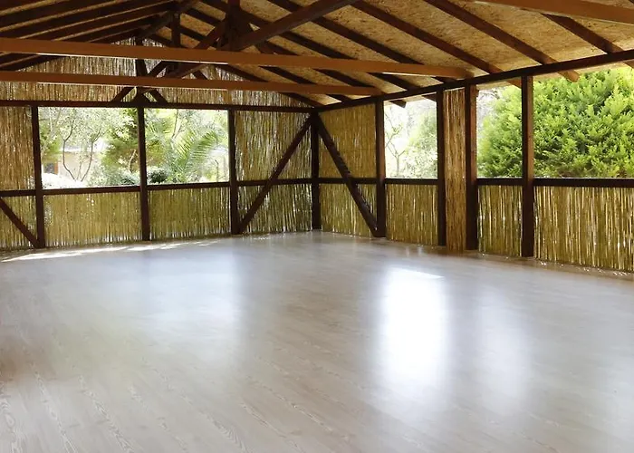 Tatil parkı Kizilbuk Ahsap Evleri 3*